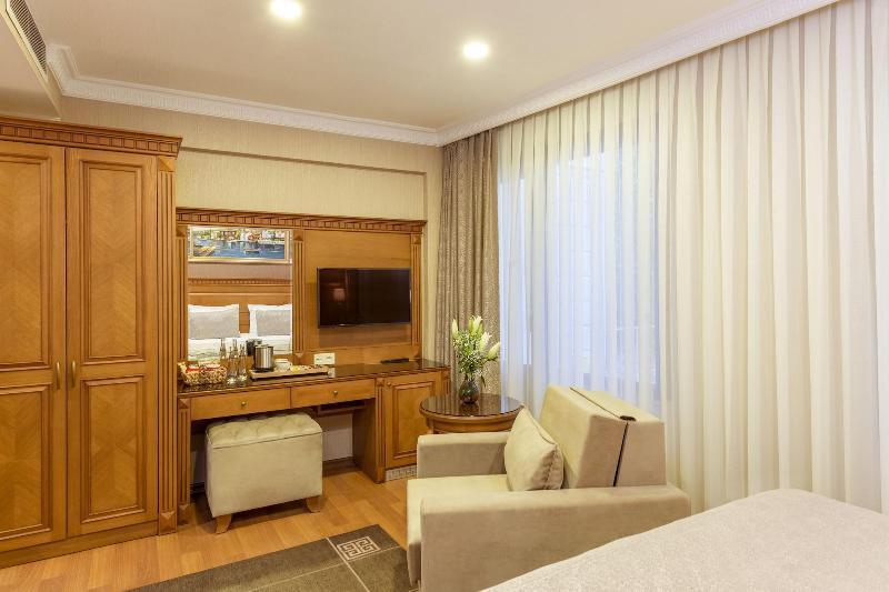 Royan Suites Istanboel Buitenkant foto